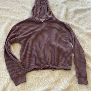 Soft purple cropped hooded girls sweater top